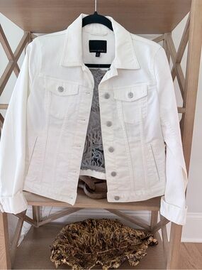 Repurposed Banana Republic White Denim Jacket - Women's Button-Front Trucker